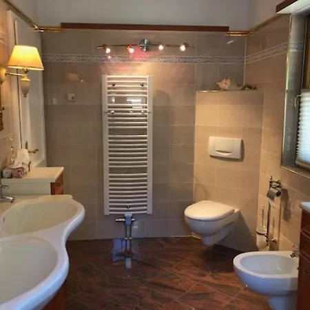 Blockhaus Am Waldrand Сasa de vacaciones *