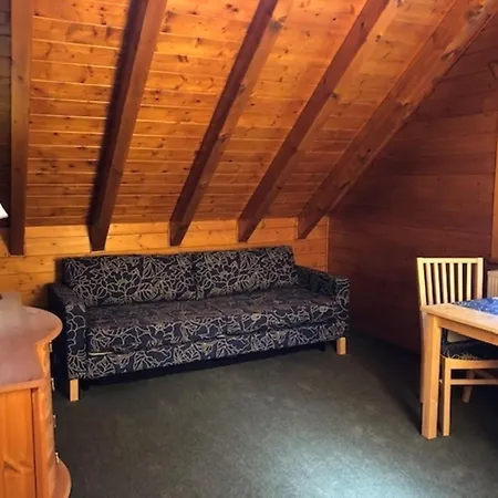 Blockhaus Am Waldrand *